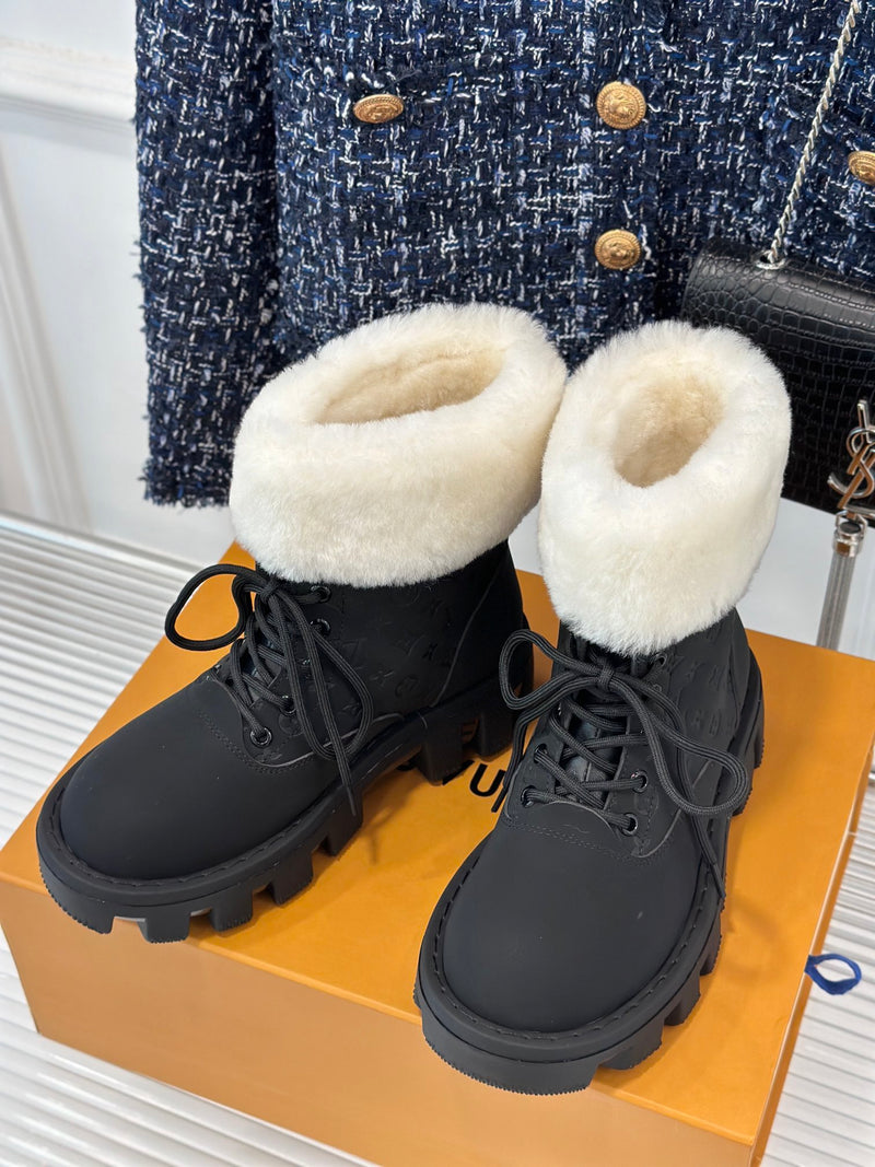 Classic autumn and winter platform snow boots simple ️ 02397