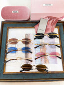 stylish glasses 02839