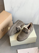 Warm loafers for lazy people 02676