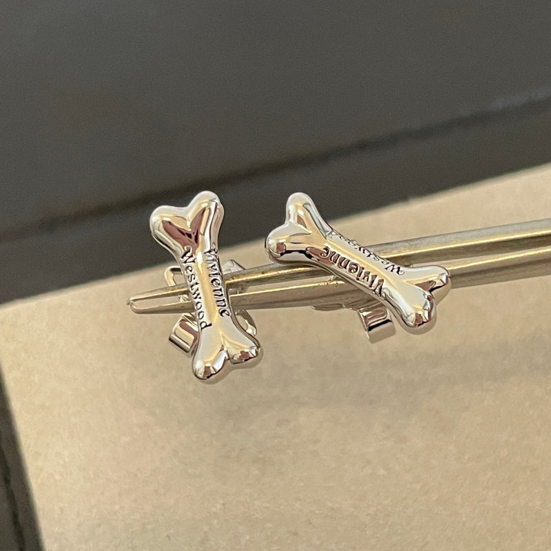 Bone design 🦴 stud earrings 02856