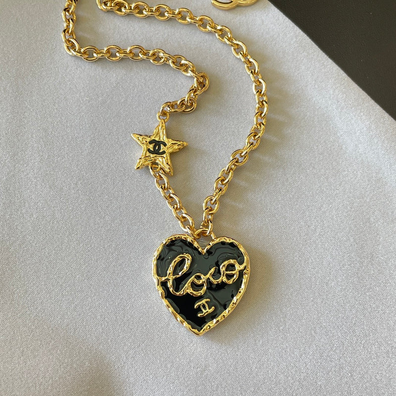 24P new gold letter double C black love necklace 02255