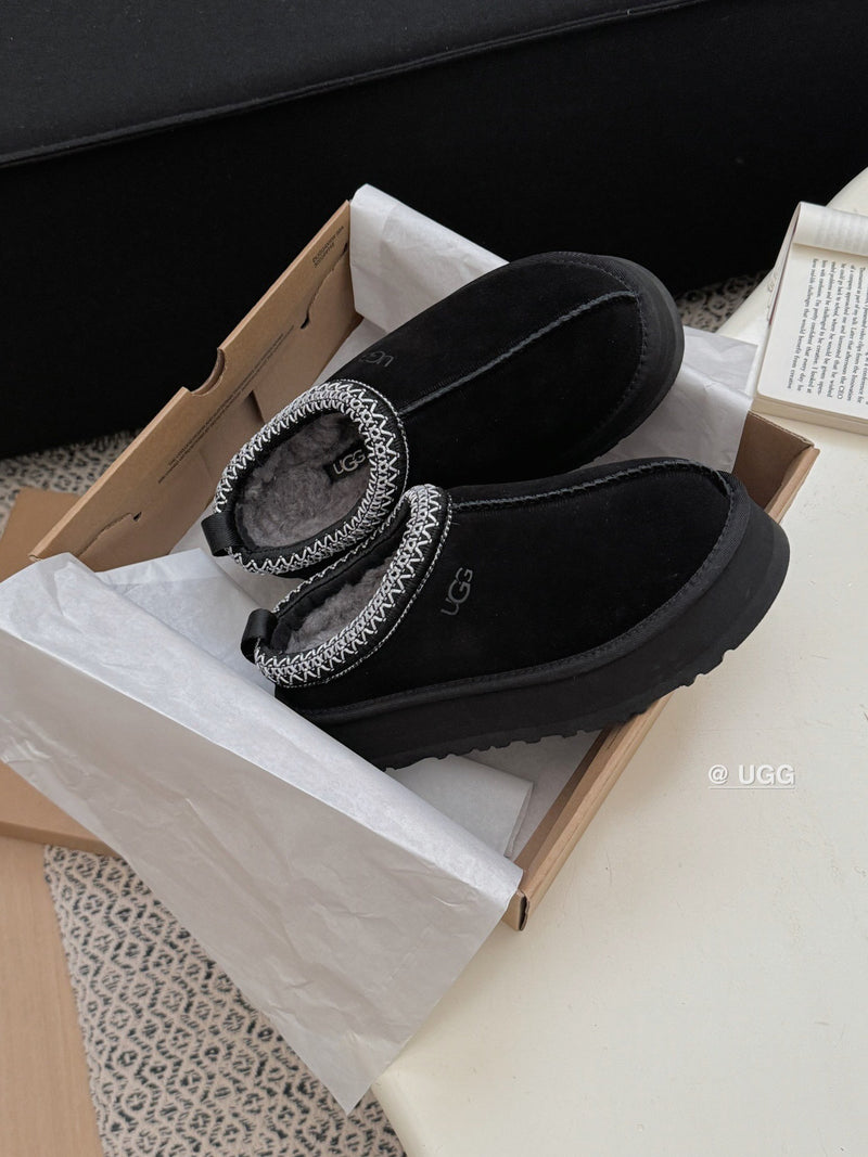 pantshoes 02202