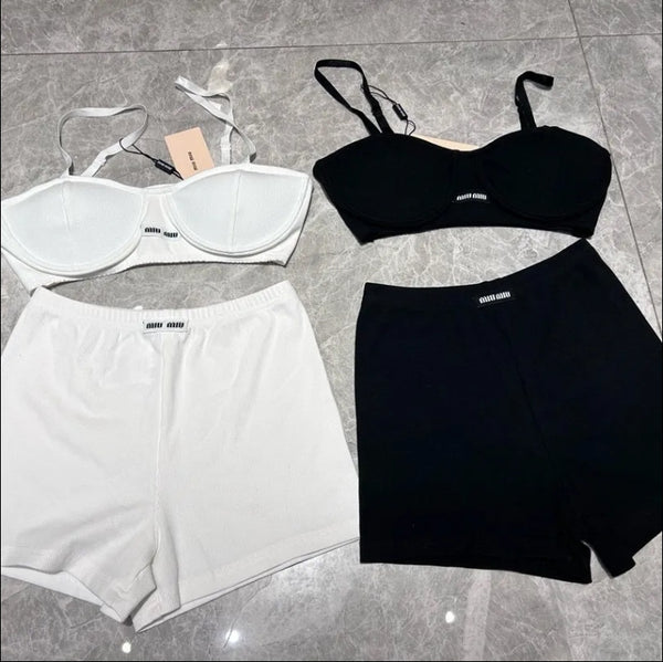 Summer new fashion sexy Spice Girl halter top slim-fit hot pants set style wear fashion 09083