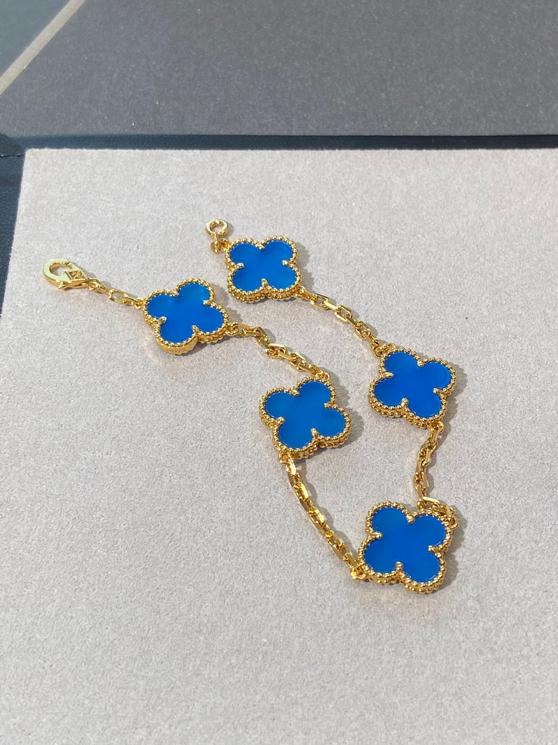 Too temperament color matching four-leaf clover bracelet 02531