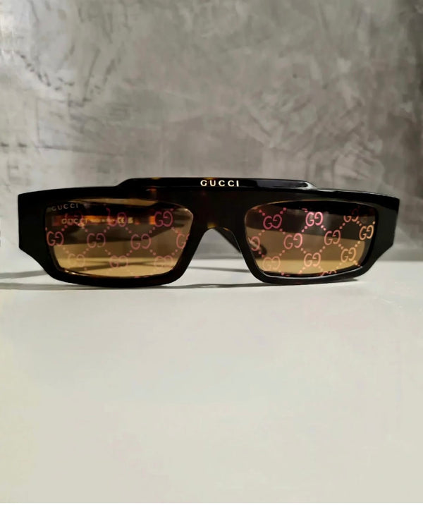 stylish glasses 02842