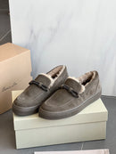 Warm loafers for lazy people 02676