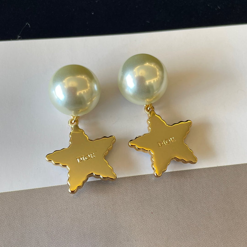 New double ball Pearl Star ✨ earrings 02722